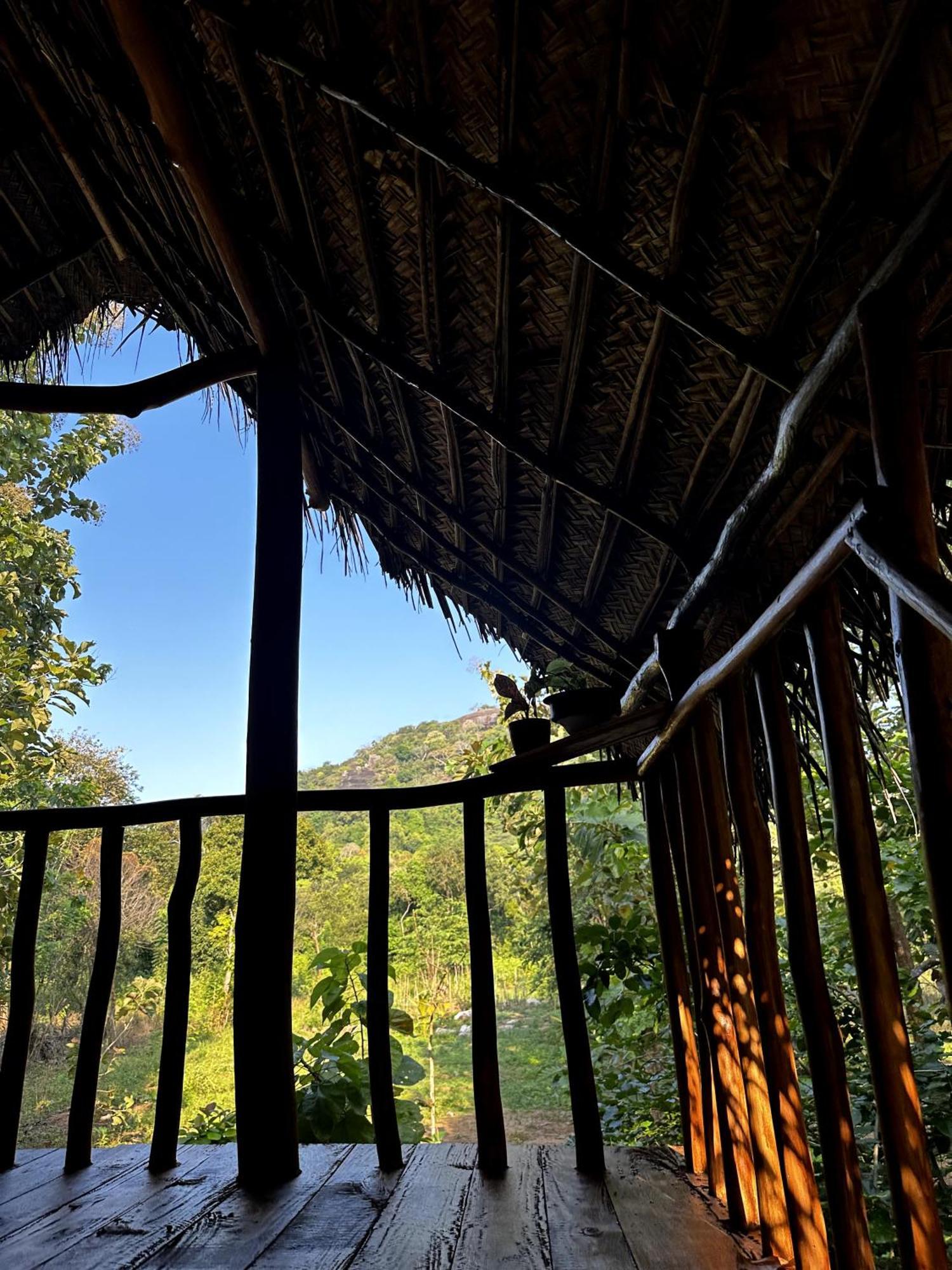Pidurangala View Treehouse Apartment Sigiriya Exterior photo